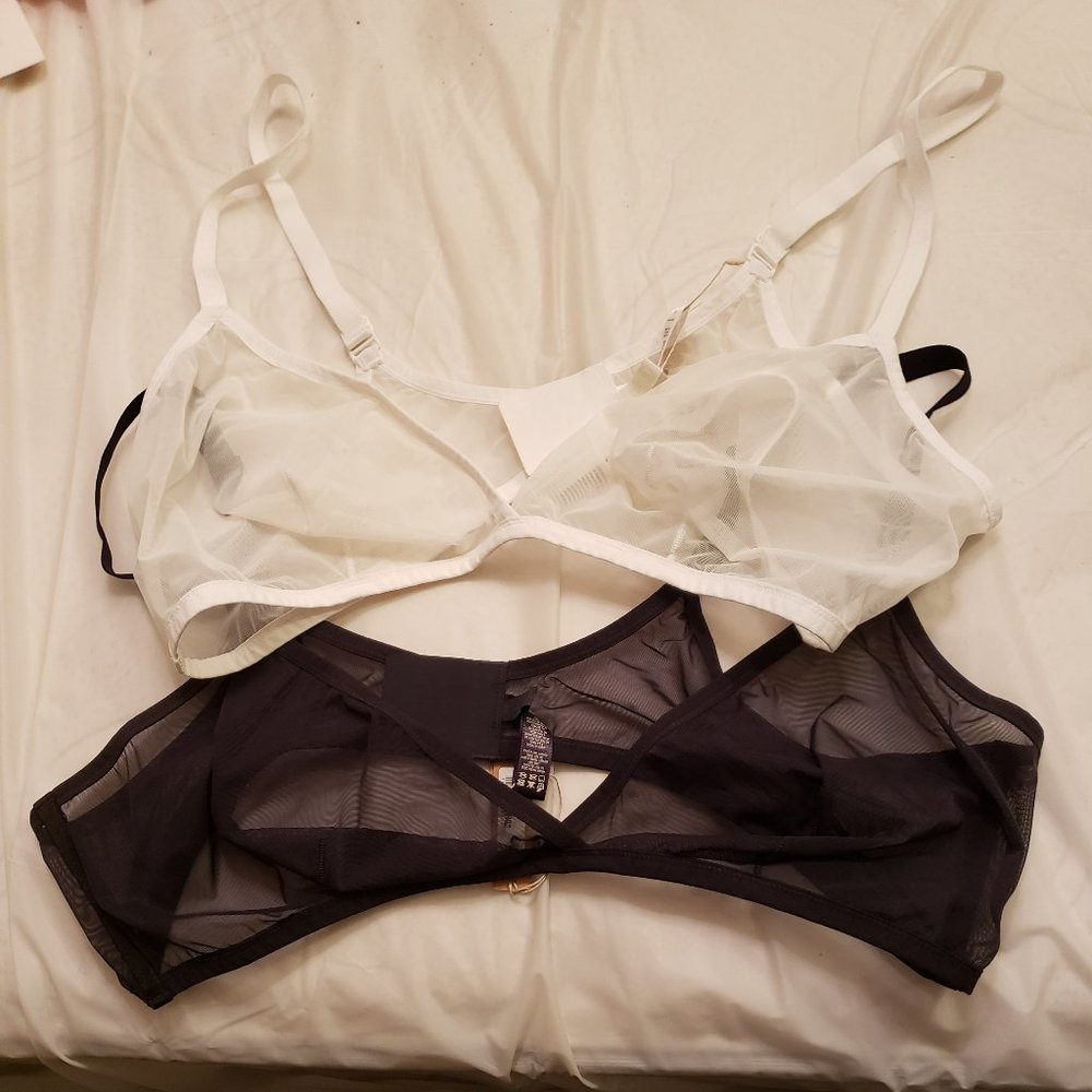 Skims Ultrafine Mesh Triangle Bra, pack of two
